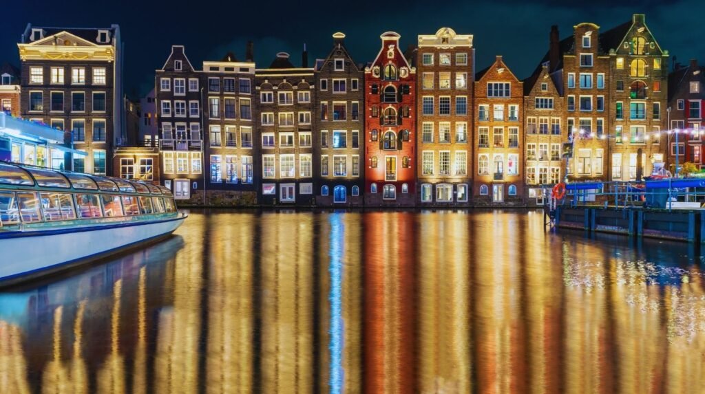 Visit Amsterdam